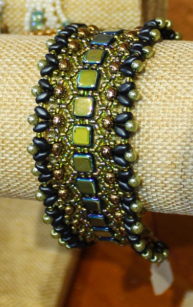 Hancrafted Beaded Jewelry